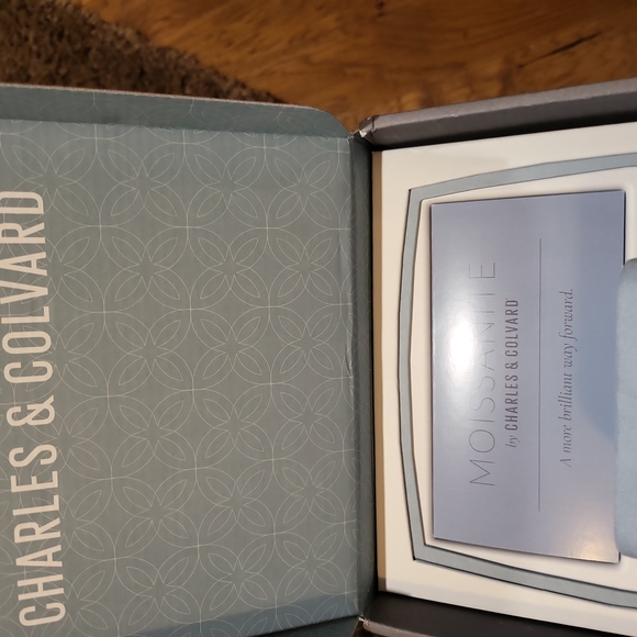 Forever One moissanite  Charles & Colvard,  18.50 ctw 14k gold 7 inch bracelet - Picture 12 of 12